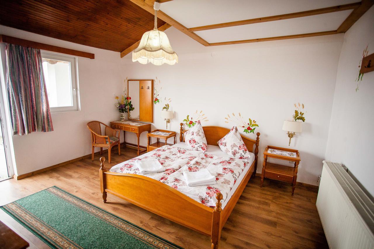 Casa Cerbului1 Hotel Sebeş Екстериор снимка
